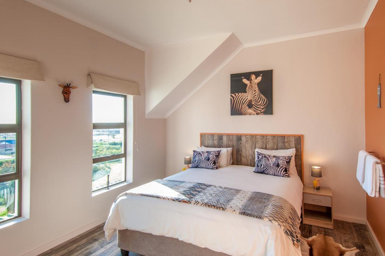 Wind-Rose Guest House Gordonʼs Bay Exterior foto